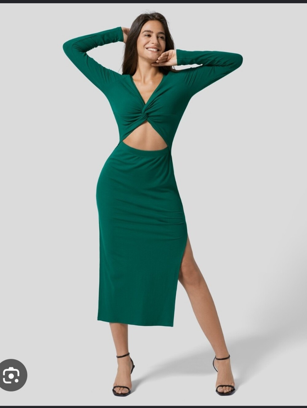 ❄️3/$30 Emerald Green Twist Front Cutout Dress
